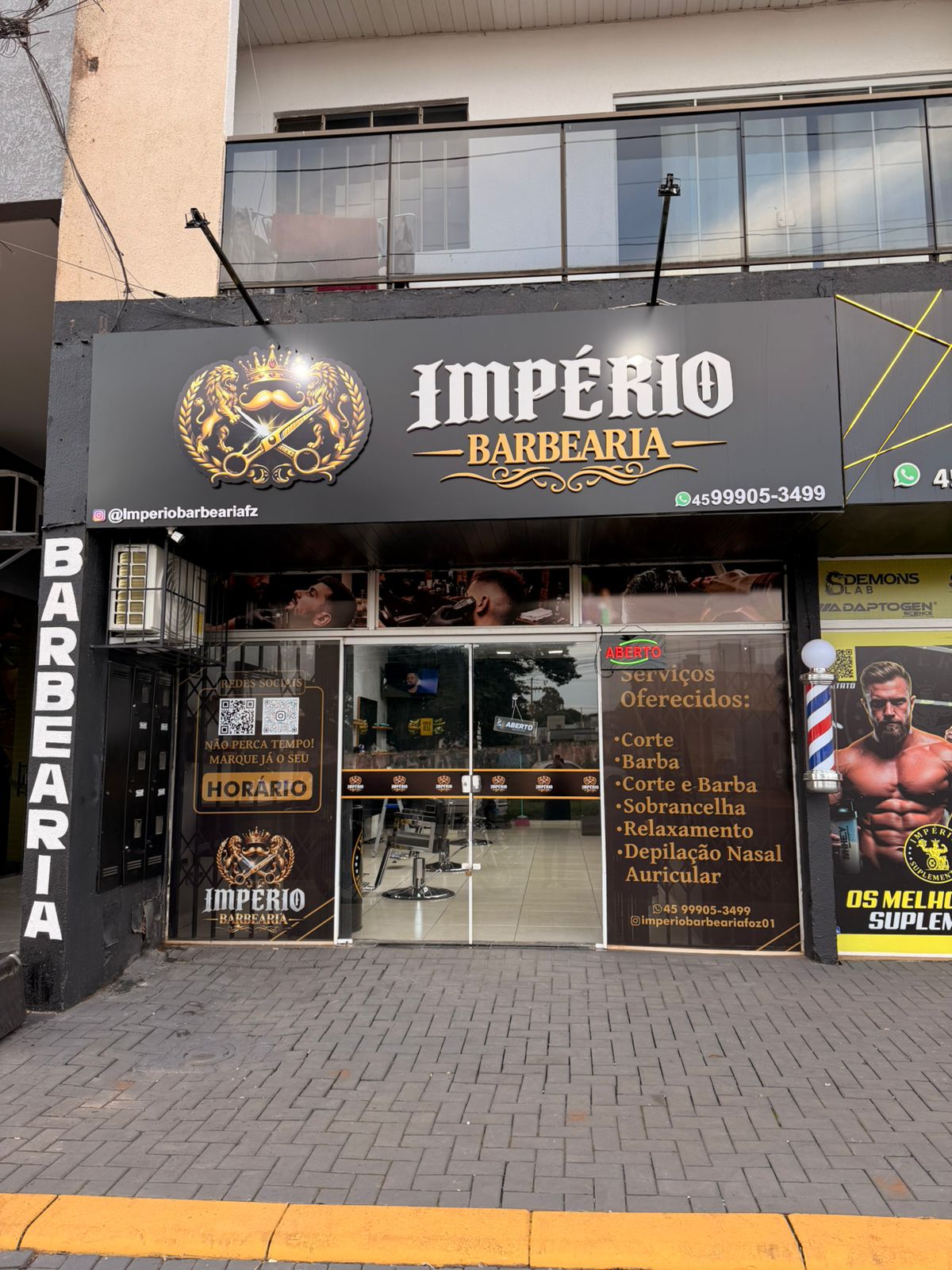 Fachada da Império Barbearia